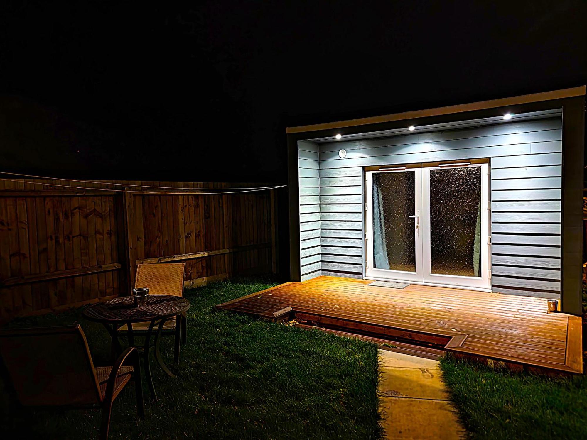 Open Plan Studio With Garden Milton  Экстерьер фото
