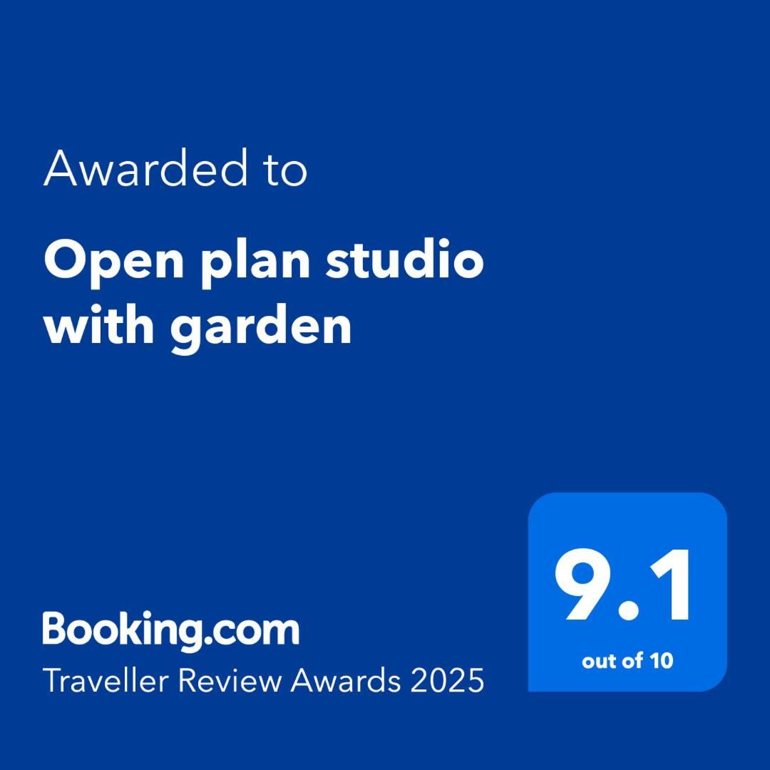 Open Plan Studio With Garden Milton  Экстерьер фото